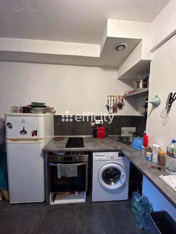 Appartement à PARIS-12E