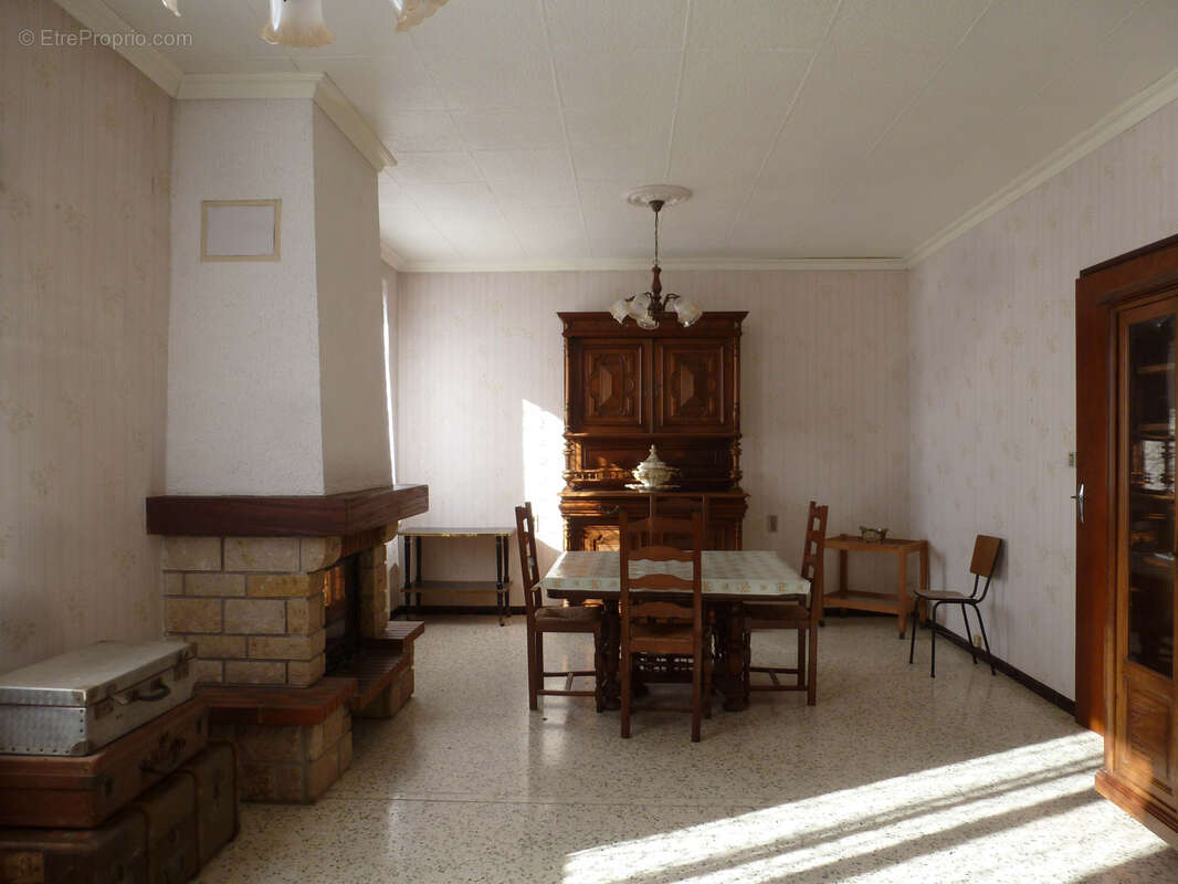 Maison à ROQUEFORT-DES-CORBIERES