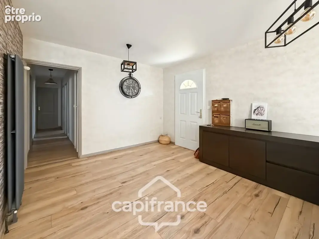 Maison de plain-pied 3 chambres avec terrasse et garage à ANNONAY (07) - photo 8