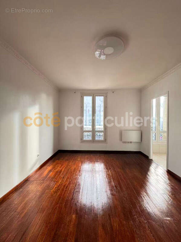 Appartement à AUBERVILLIERS