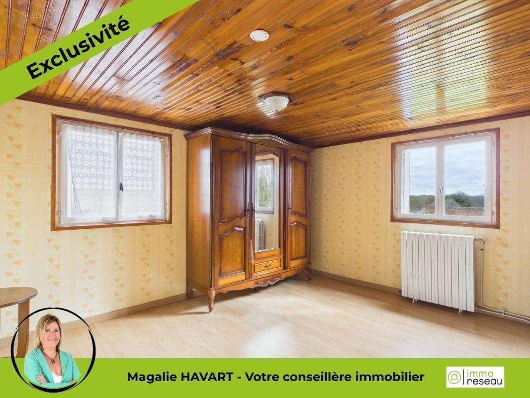 Maison à THENAY