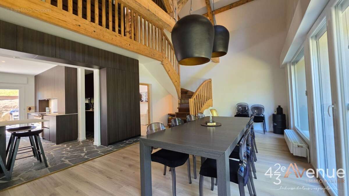 Maison à UNIEUX