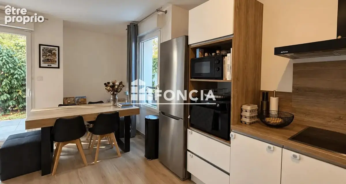 Émerainville – appartement 4 pièces avec terrasse, jardin et 2 places de parkings - photo 2