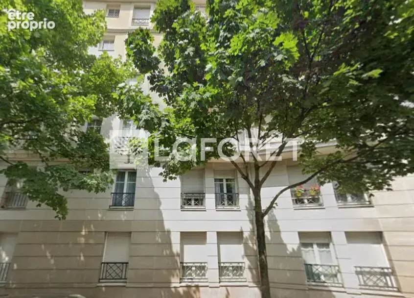 Métro ligne 4 MAIRIE DE MONTROUGE Centre ville 3 pièces 64.22m² - photo 2