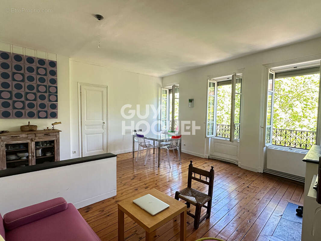 Appartement à LYON-4E