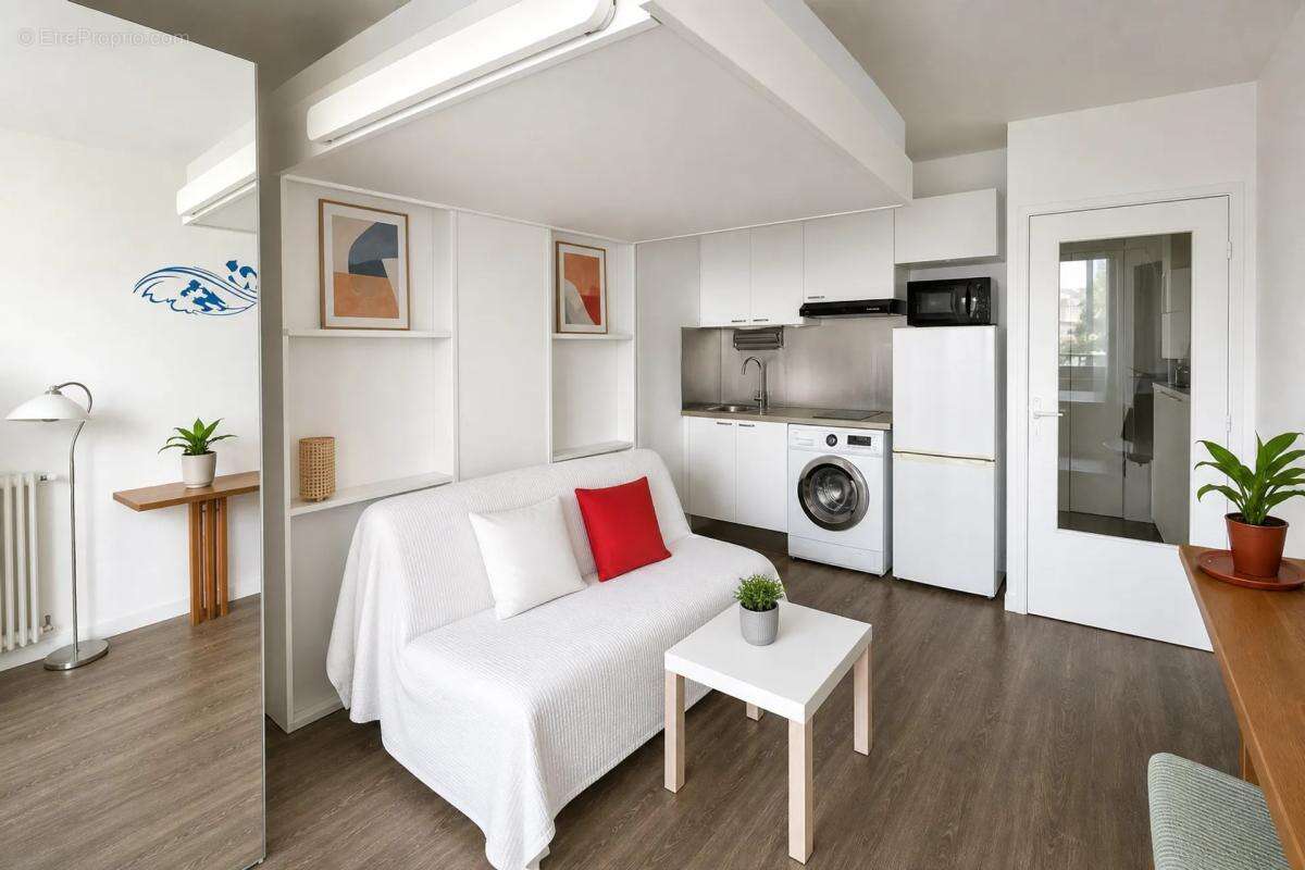Studio meublé 18 m² Cachan avec balcon loué - photo 3