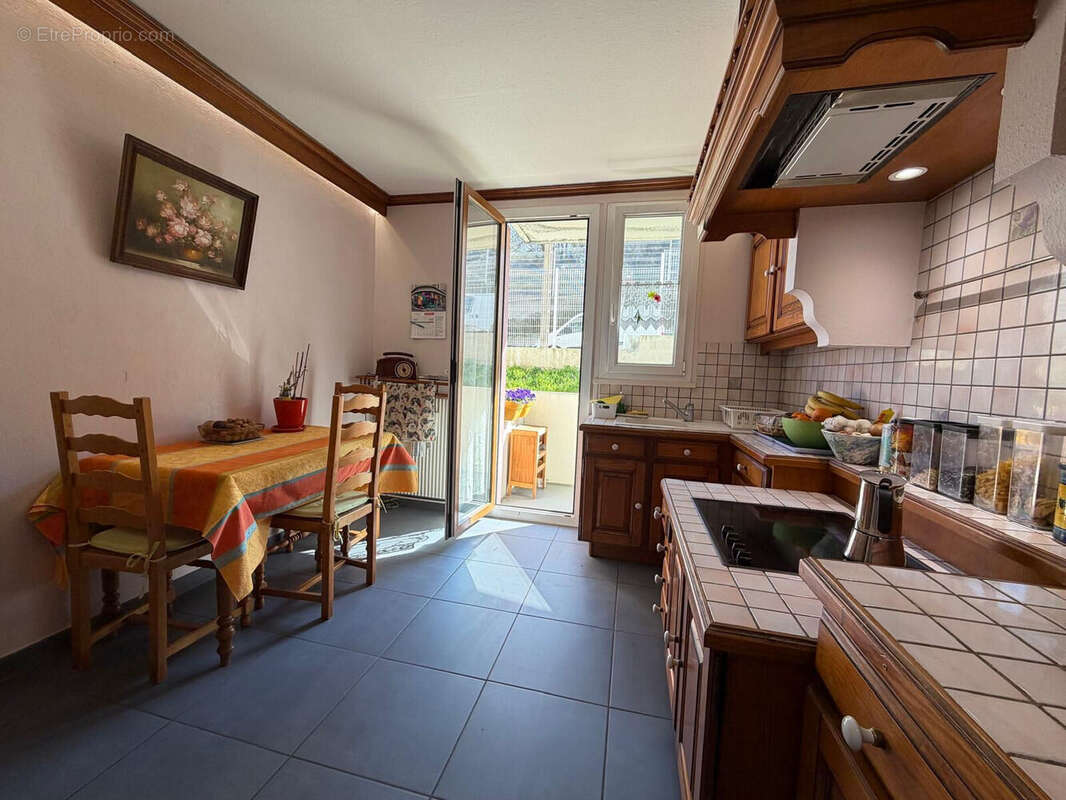 Photo 3 - Appartement à SAINT-ETIENNE