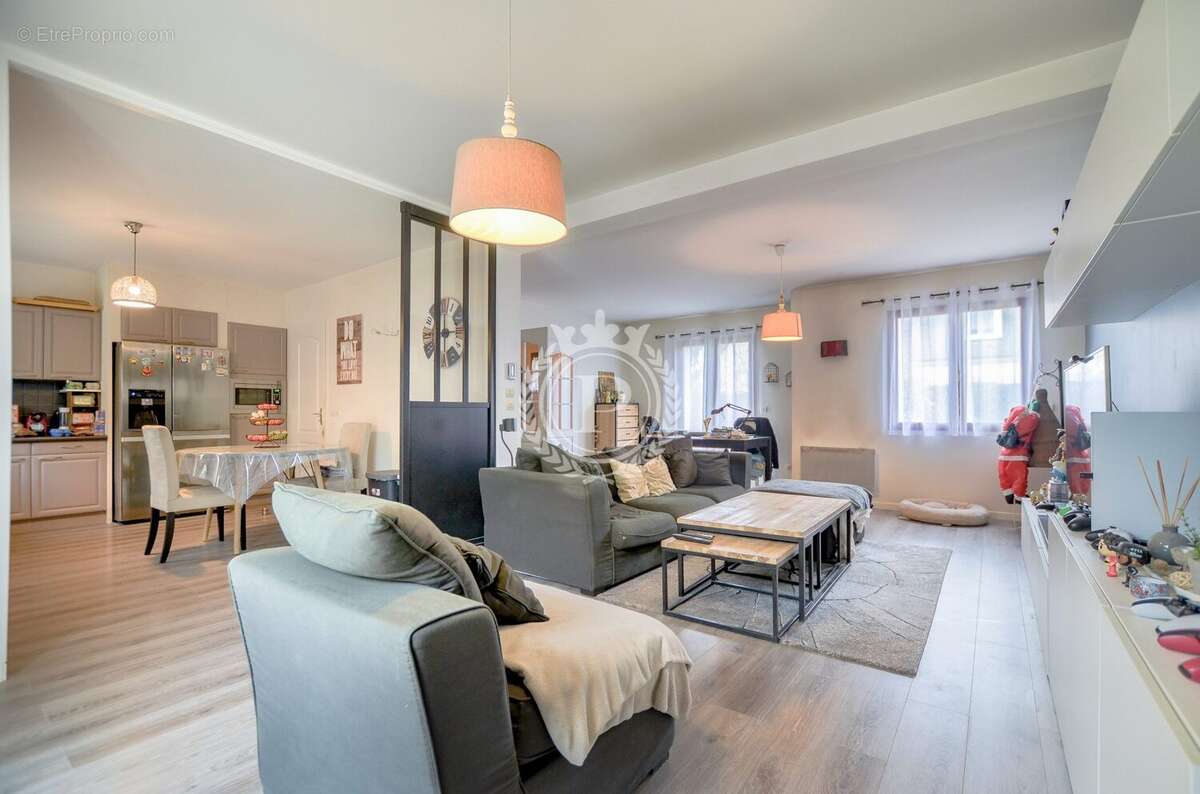 Maison à ERMONT