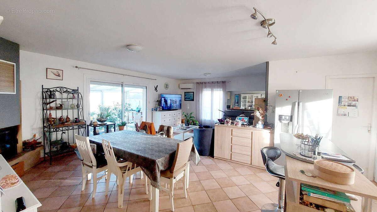 Maison à LA REOLE