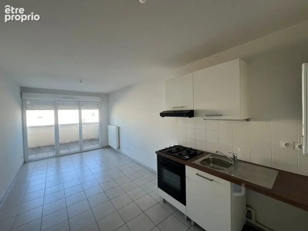 Appartement 2 pièces 39 m² à vendre à Saint-Priest (69800) - photo 3