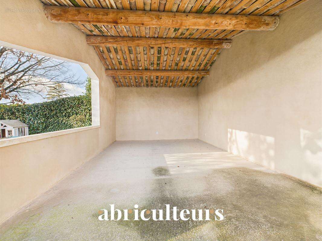 Maison à LOURMARIN