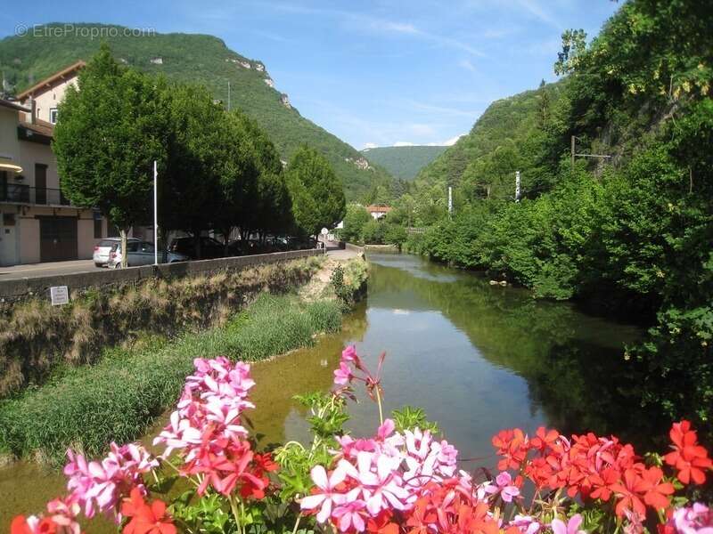 Appartement à SAINT-RAMBERT-EN-BUGEY