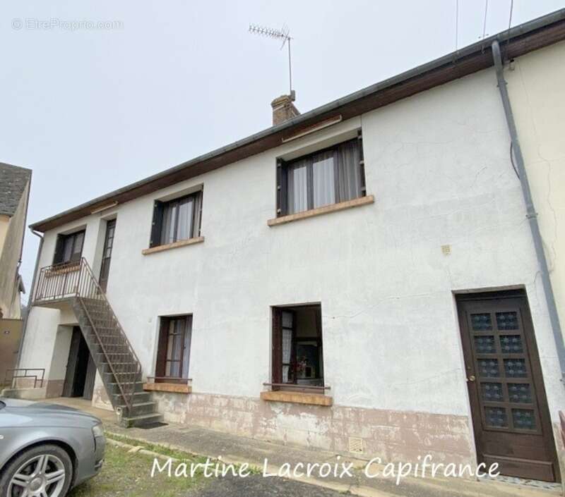 Maison à LA FERTE-BERNARD