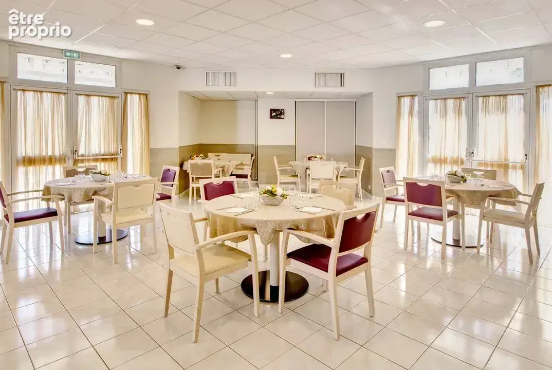 Investissement locatif  roquefort la bedoule  résidence ehpad résidence d'azur - 7,71 % de rentabilité - photo 4
