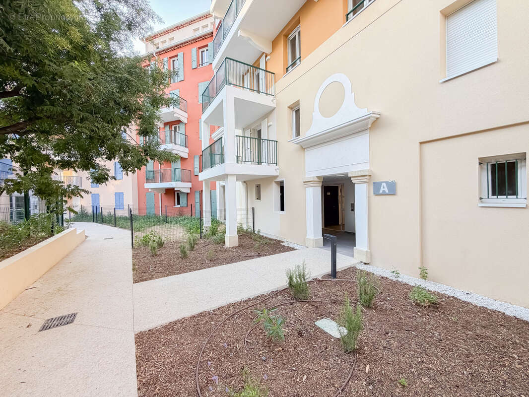 Appartement avec vue sur le port de plaisance - photo 10