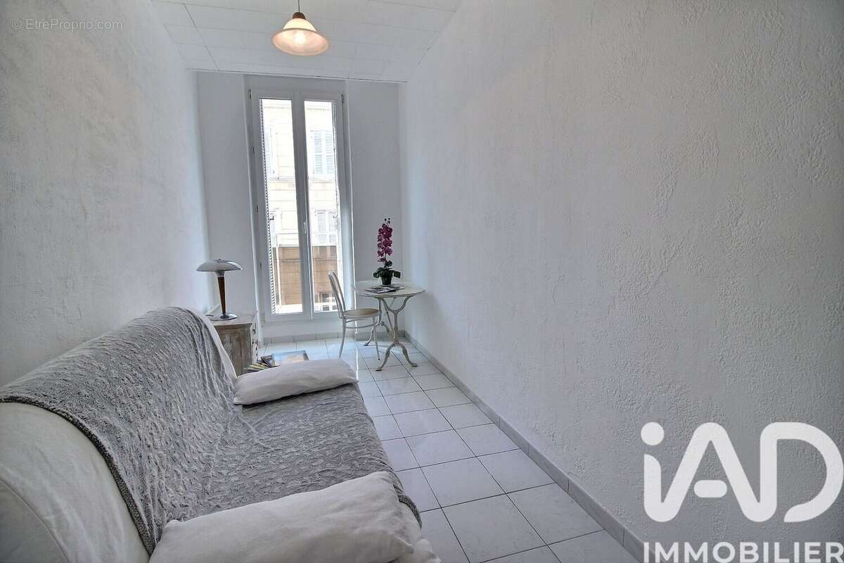 Photo 6 - Appartement à MARSEILLE-7E