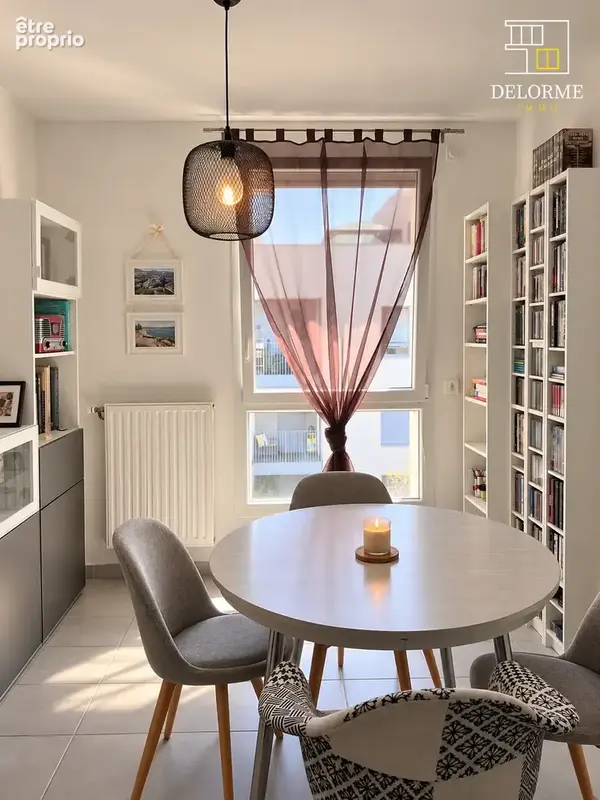Beau T3 récent avec balcon & parking - photo 3
