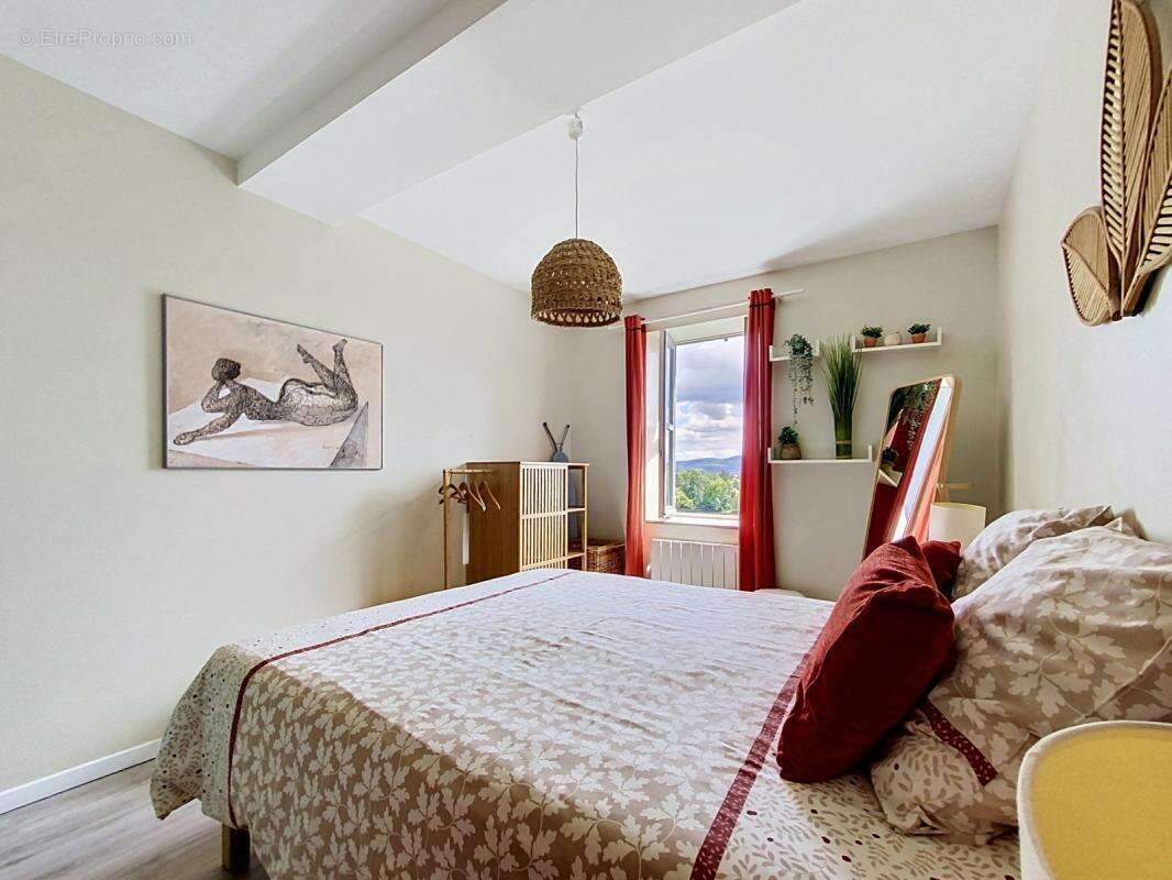 Appartement à TREVOUX