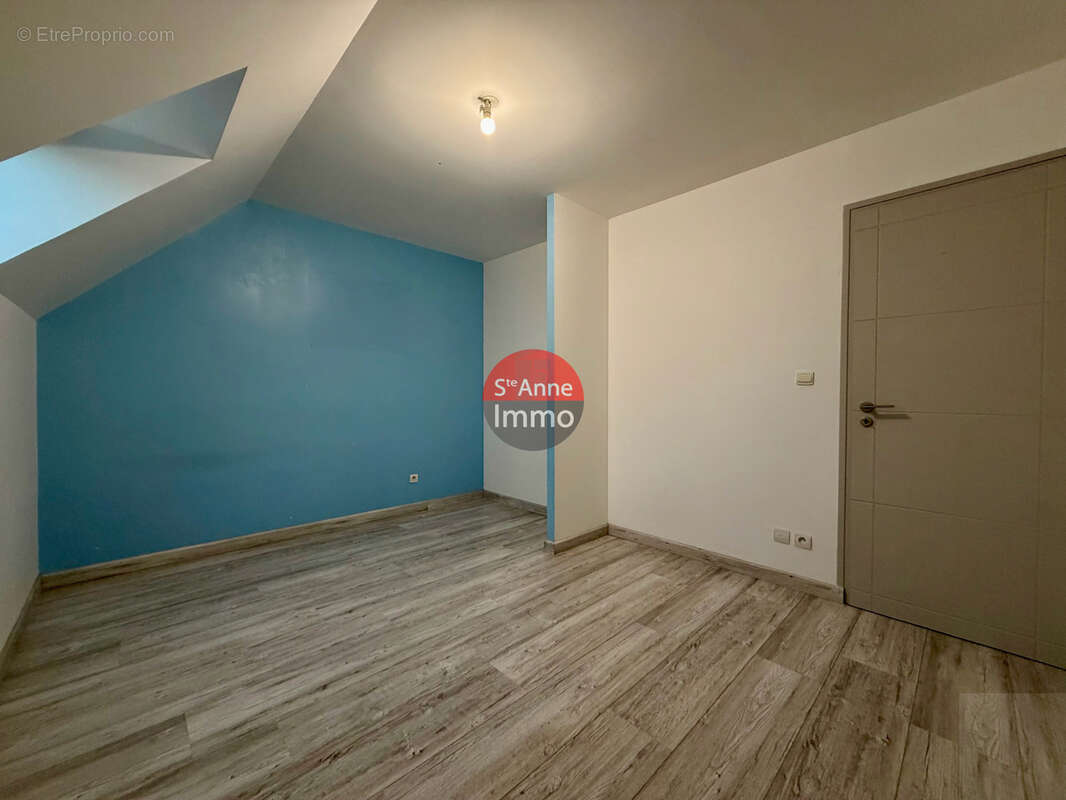 Wavignies - pavillon individuel 130 m2 - autonomie de plain-pied - 5 chambres - jardin - garage - terrasse - photo 8