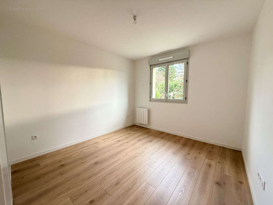 Maison à OINVILLE-SUR-MONTCIENT