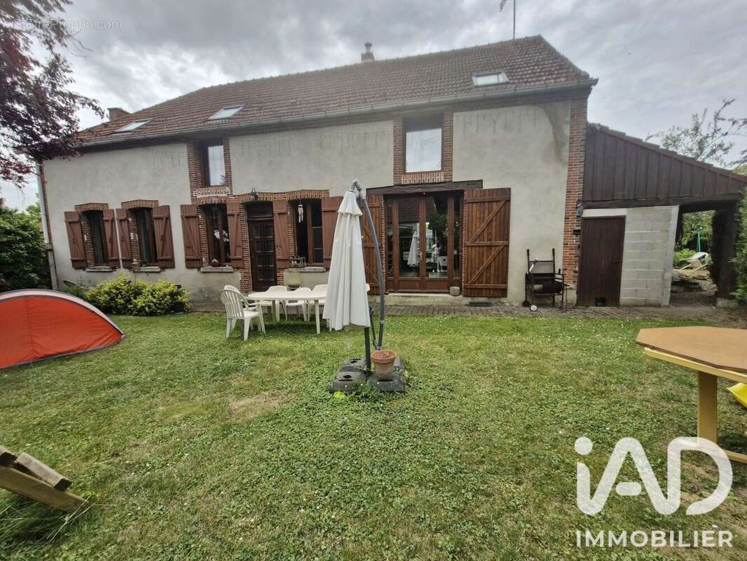 Maison 188 m² à Coizard-Joches  - photo 5