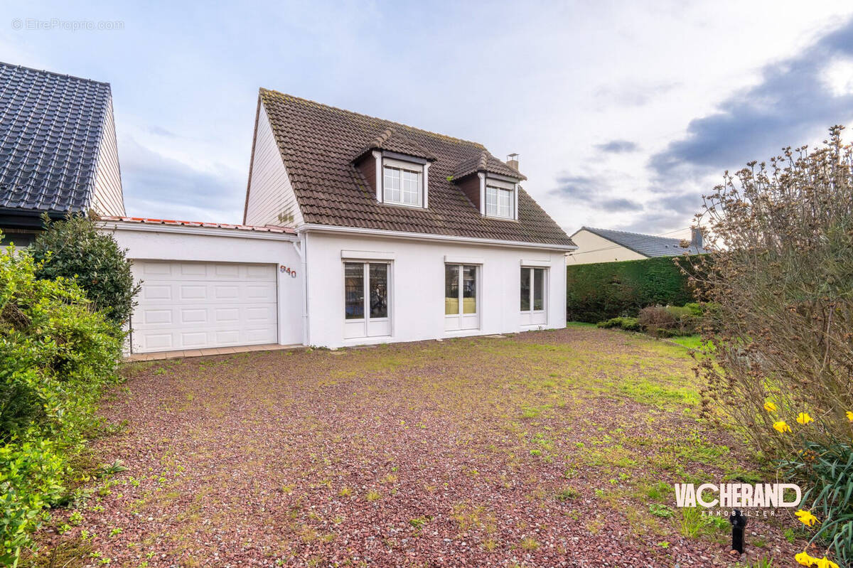 Maison 115 m² à Leffrinckoucke  - photo 1