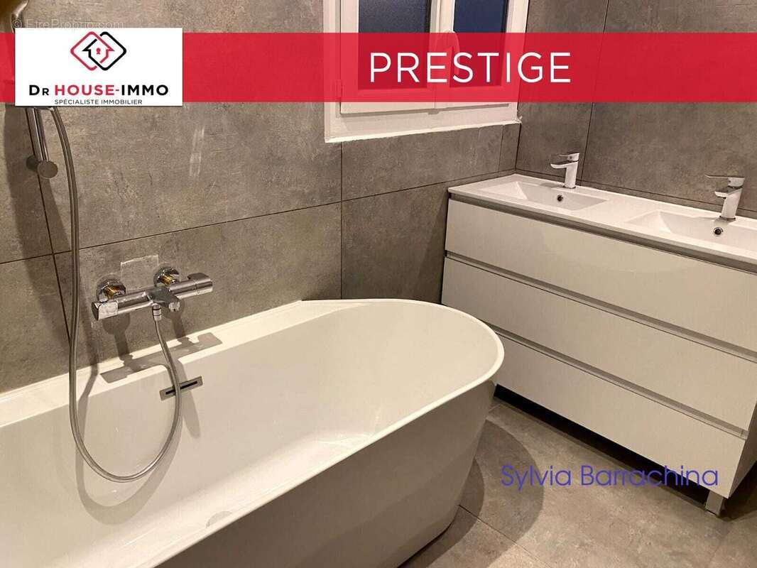 Appartement à HYERES