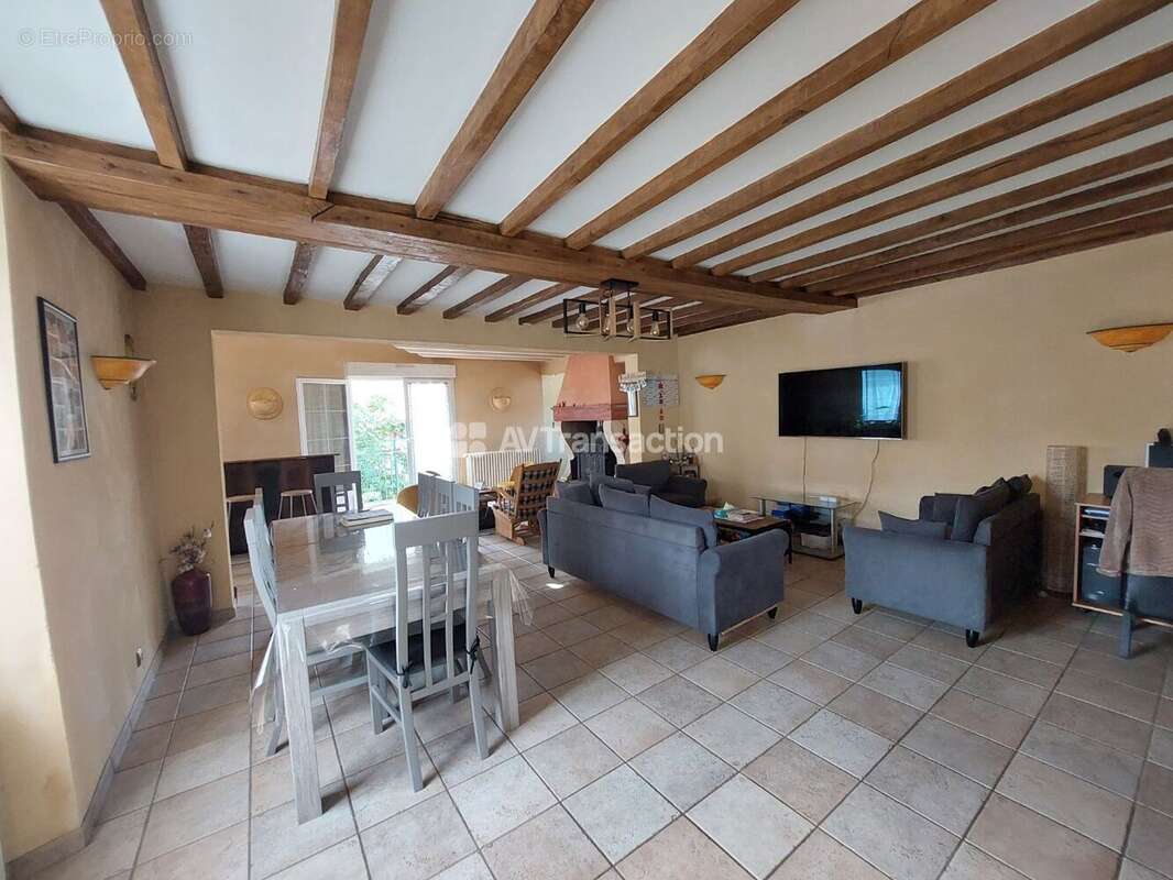 Maison 218 m² à Force  - photo 12