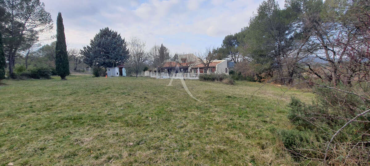 Maison à PIERREVERT