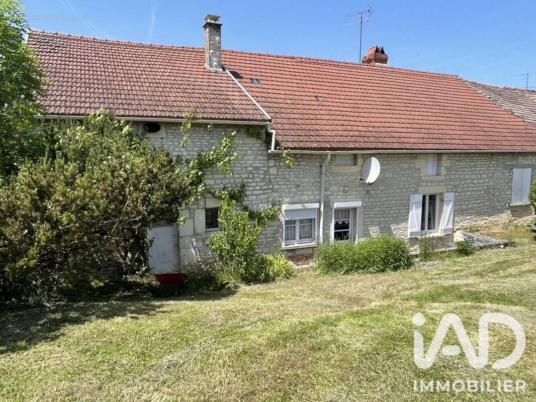 Photo 1 - Maison à LANTY-SUR-AUBE