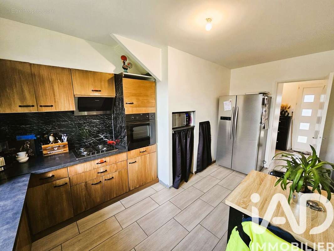 Maison 130 m² à Montreuil-Aux-Lions  - photo 5