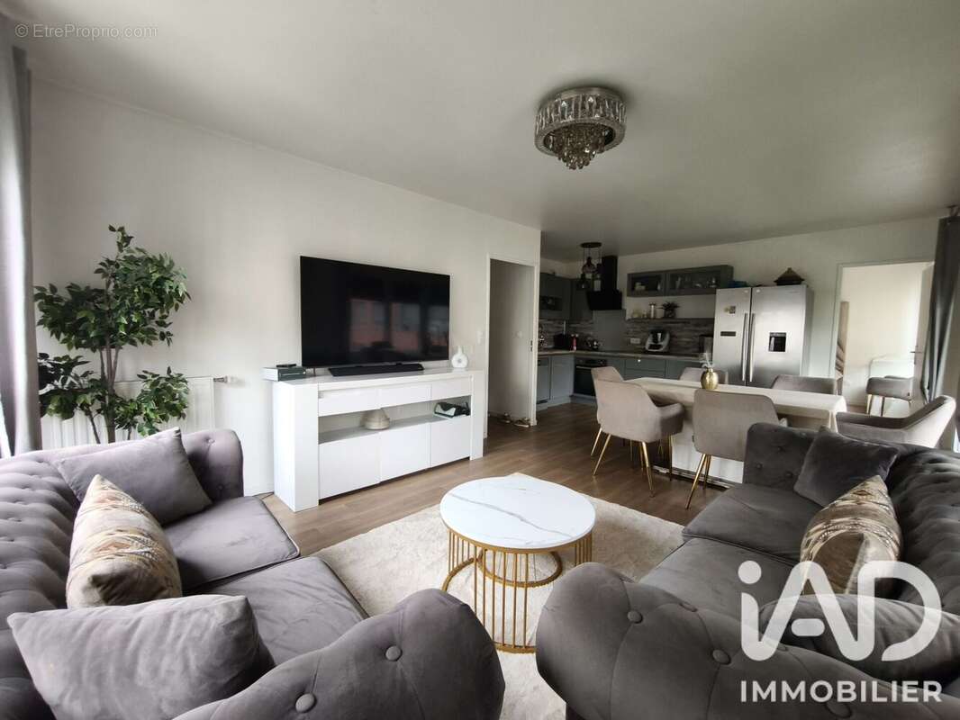Appartement 81 m² à Noisy-Le-Sec  - photo 4
