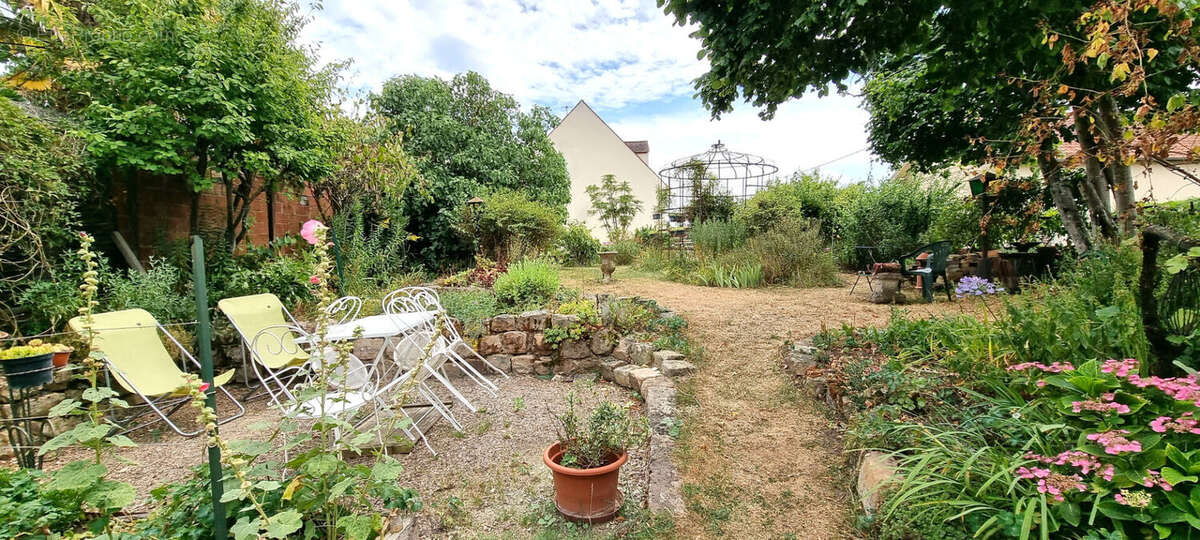 Ensemble immobilier - photo 12