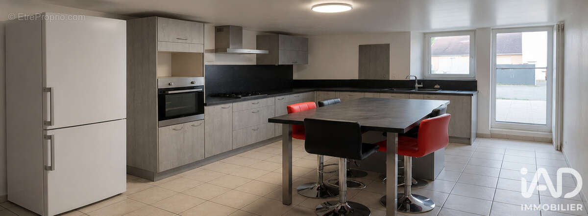 Maison 183 m² à Choye  - photo 2