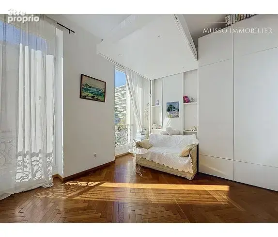 Appartement 4 pièces 108 m² à vendre à Marseille-7e (13007) - photo 7