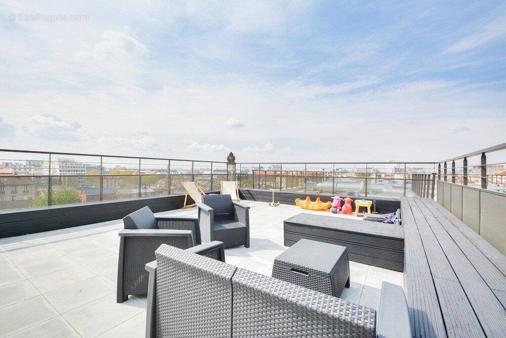 Appartement à LE PERREUX-SUR-MARNE