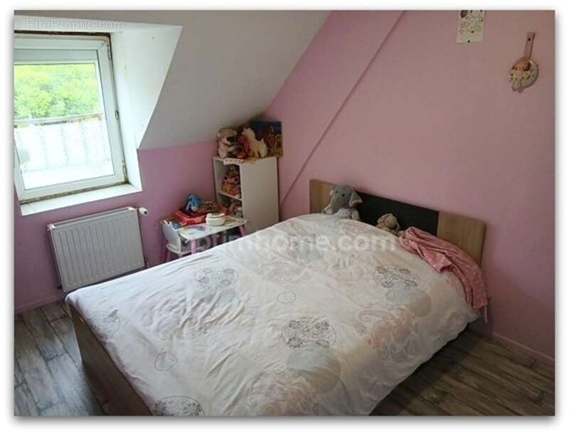 Maison à SAINT-LEOPARDIN-D'AUGY