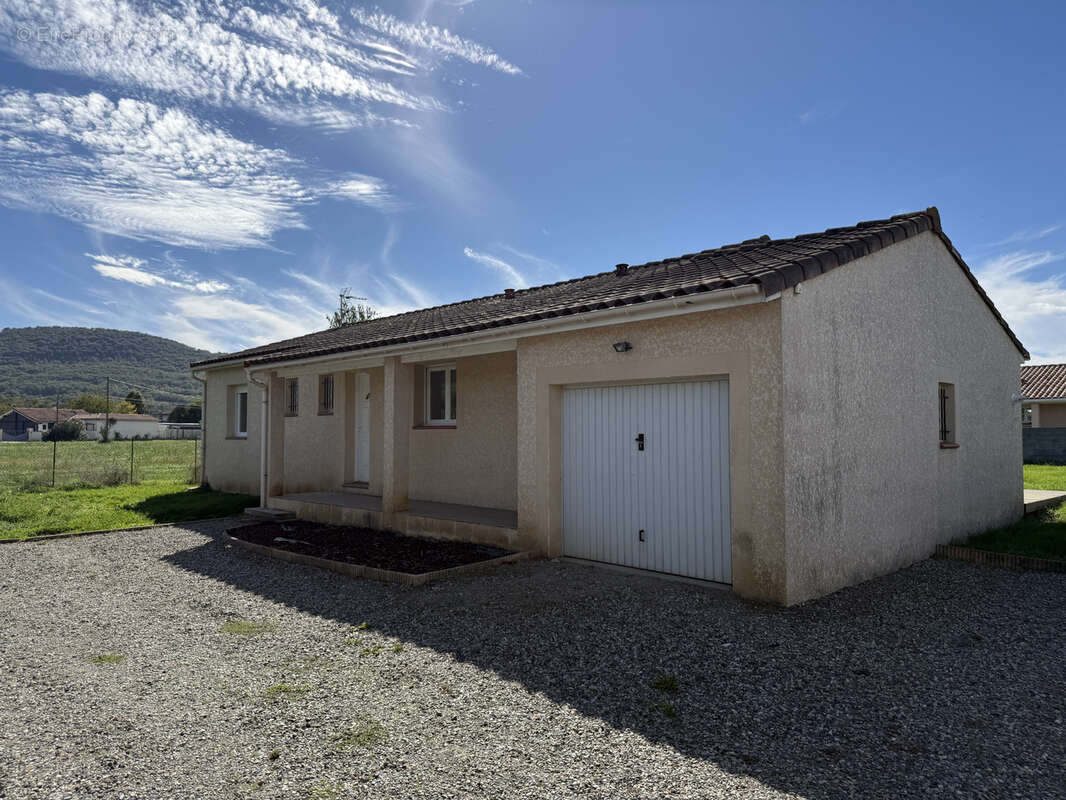 Maison à MARTRES-TOLOSANE