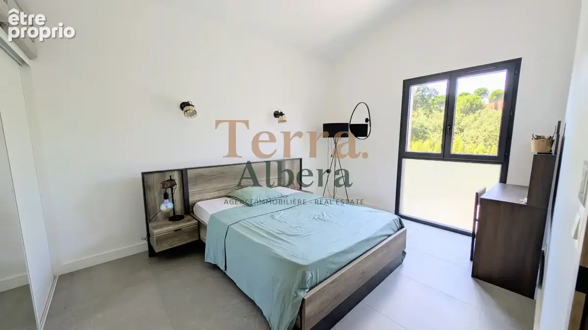 Villa contemporaine récente avec piscine, grand terrain, au calme et sans vis à vis - photo 19