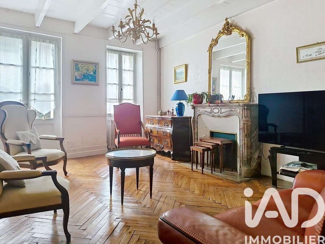Photo 2 - Maison à MONTCARET