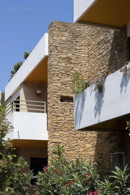 Maison à SIX-FOURS-LES-PLAGES