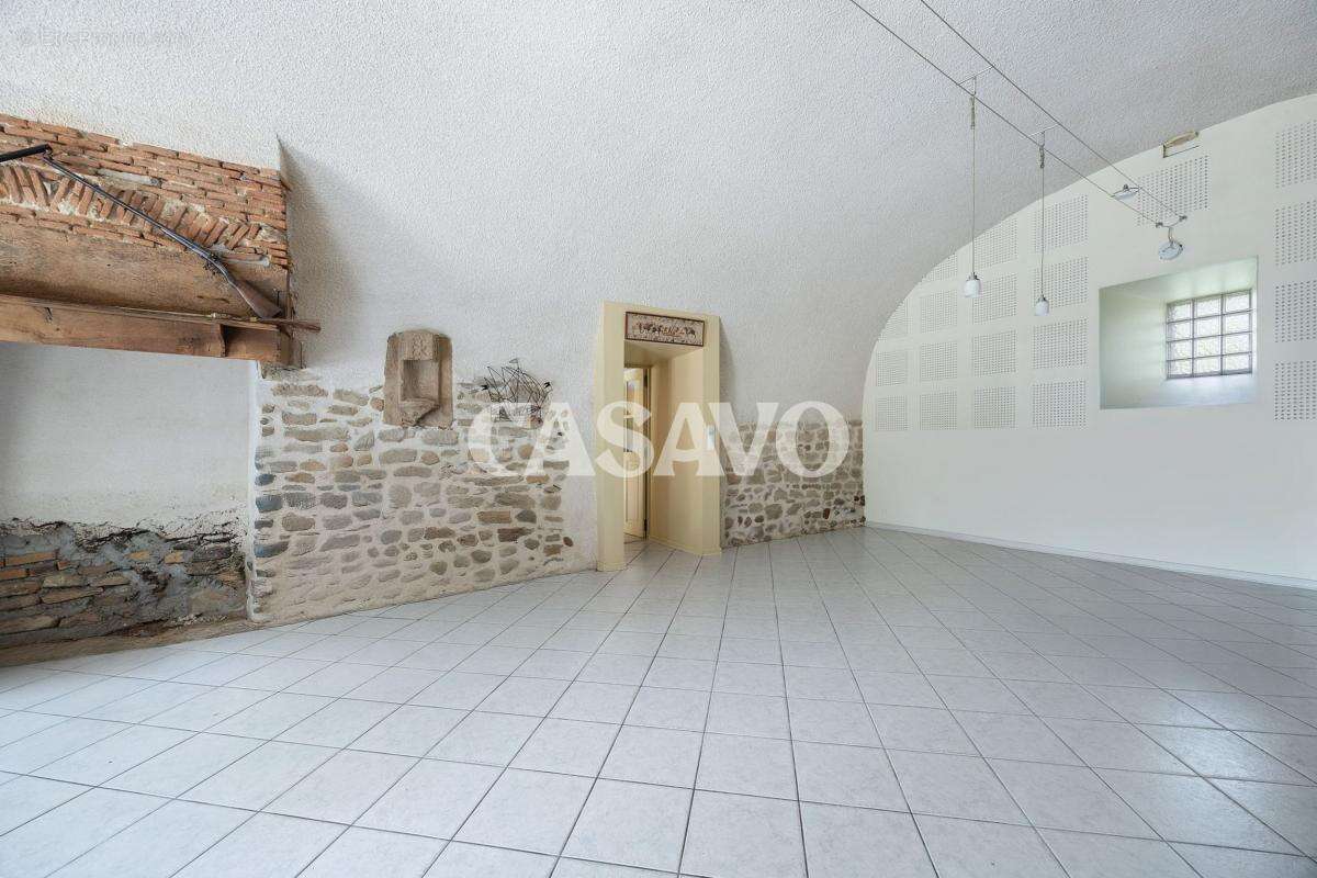 Maison à REVEL-TOURDAN