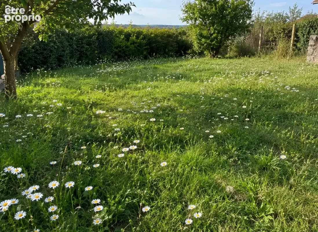 Terrain à AUBIE-ET-ESPESSAS