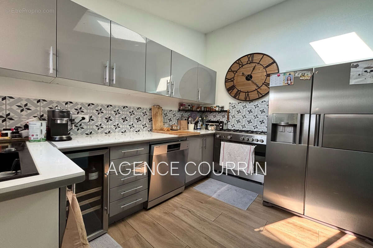 Maison 100 m² à Le Tignet  - photo 8