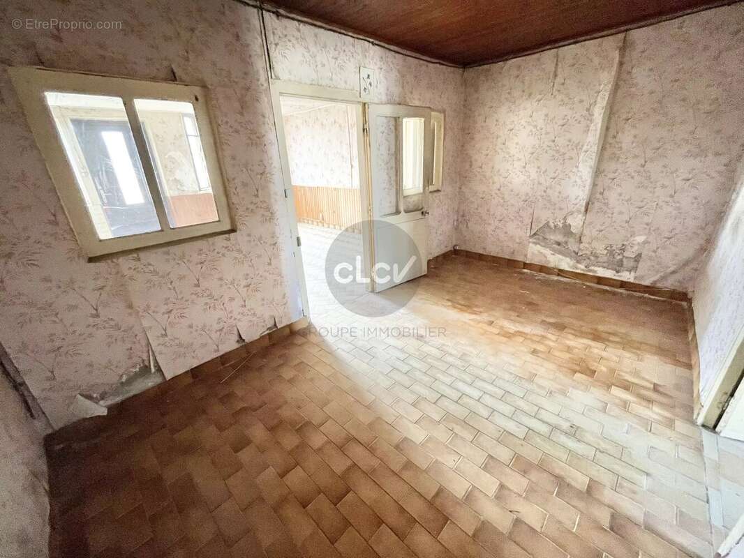 Maison à PONT-DE-VAUX