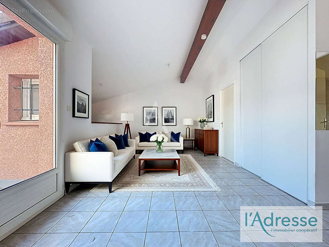 Appartement à AUCAMVILLE