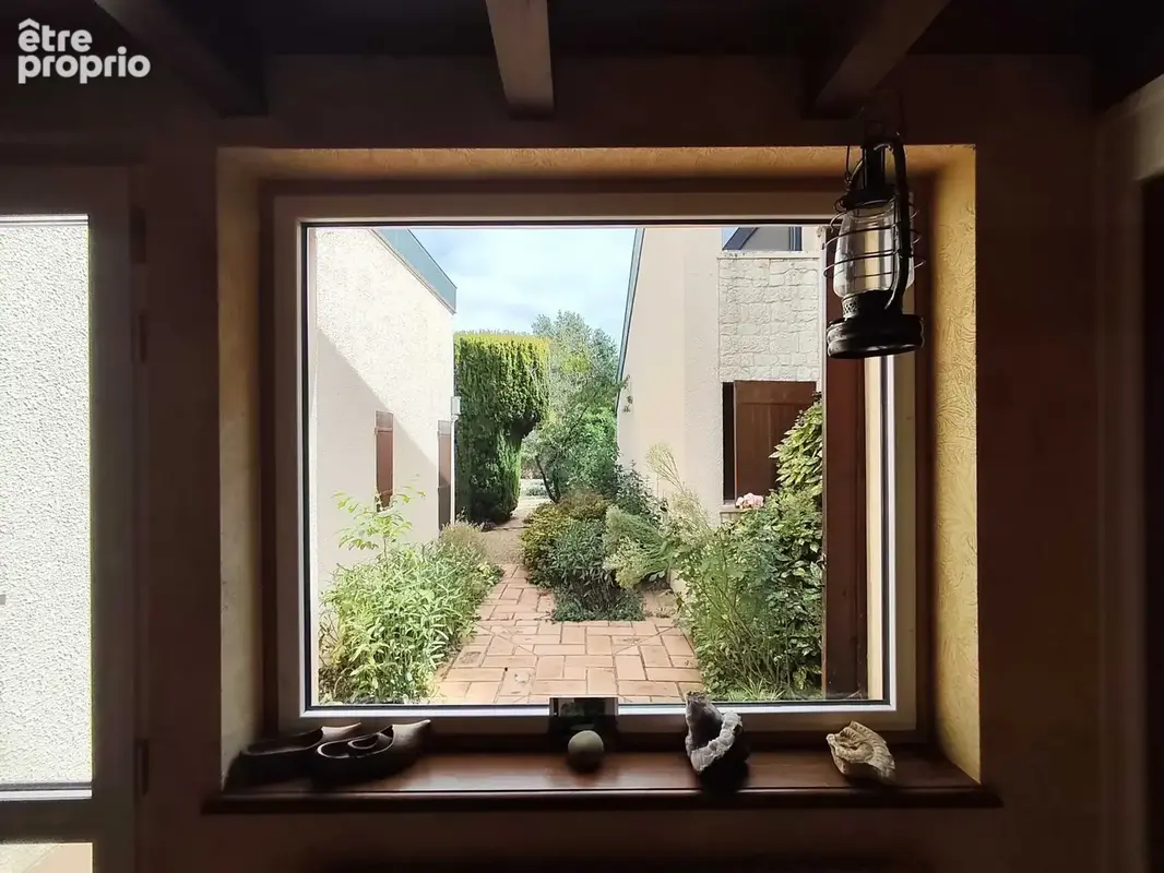 Maison 7 pièces 181 m² à vendre à Chasseneuil-Sur-Bonnieure (16260) - photo 4