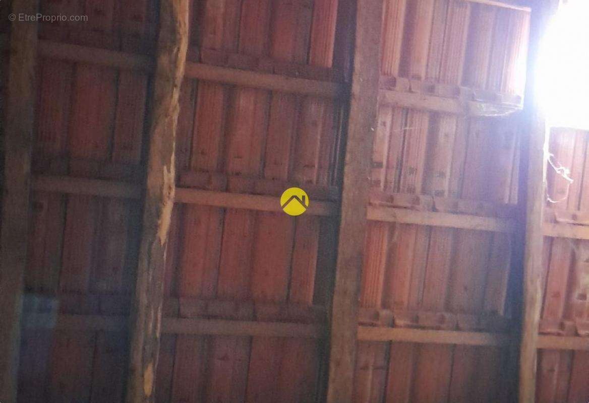 Maison à CHENERAILLES