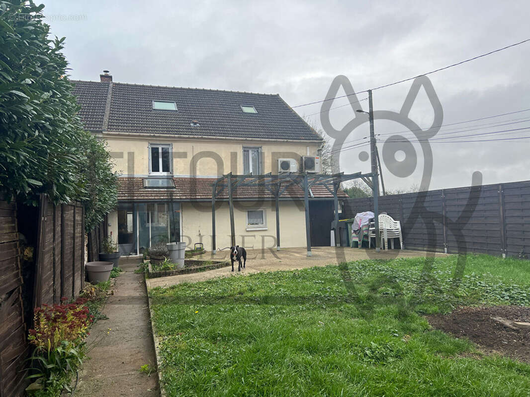 Maison à BOISSY-LE-CHATEL