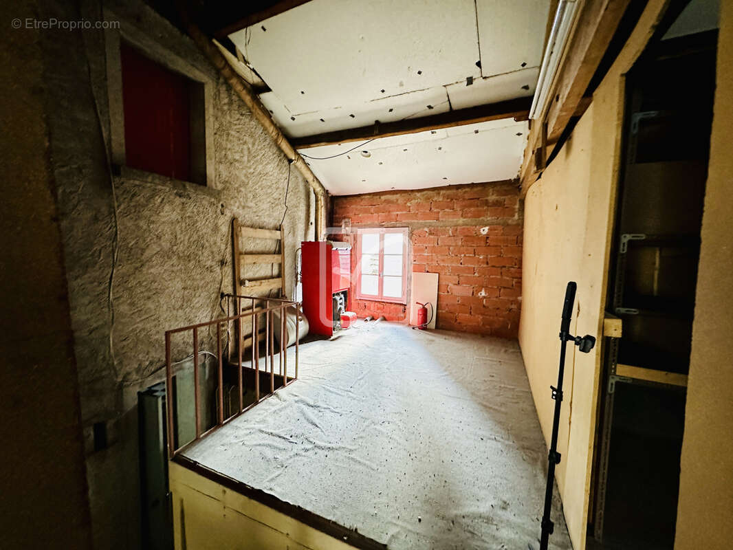 Maison à SAINT-MARTIAL-DE-NABIRAT